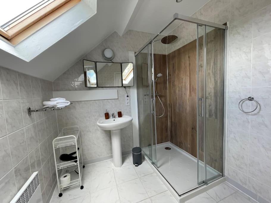 Gite Omaha 3 Etoiles - La Ferme Delaunay Saint-Come-du-Mont Экстерьер фото